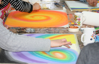 „Bilder aus der Seele“ Wie Kunsttherapie helfen kann Im Farbenrausch gegen Stress